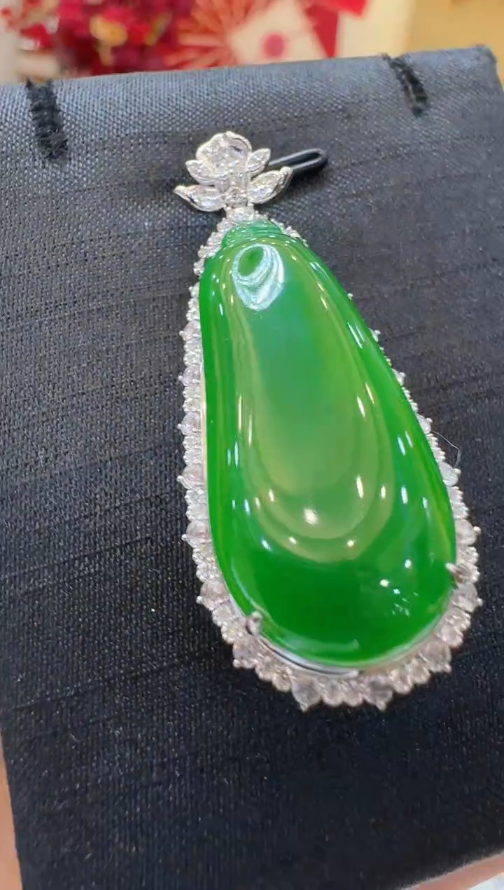 【闪购商品】翡翠吊坠(不含链)18K金镶嵌多样性团购发一件