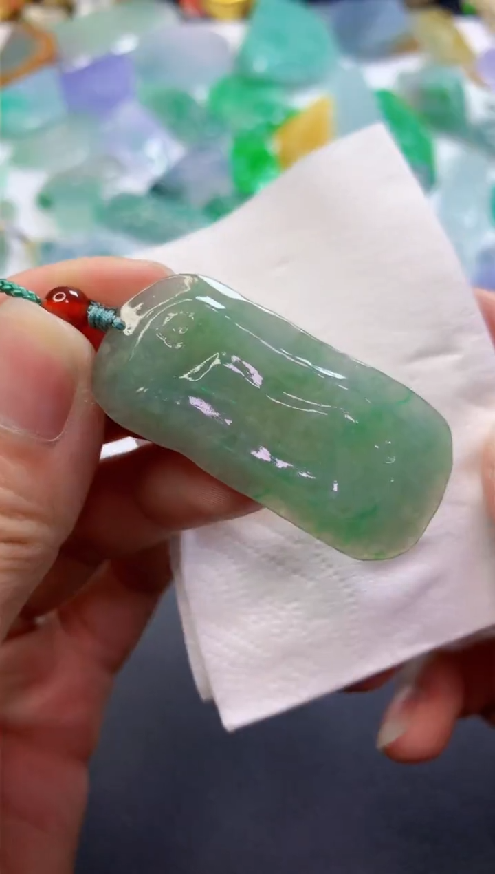 【闪购商品】翡翠吊坠(不含链)未镶嵌4577