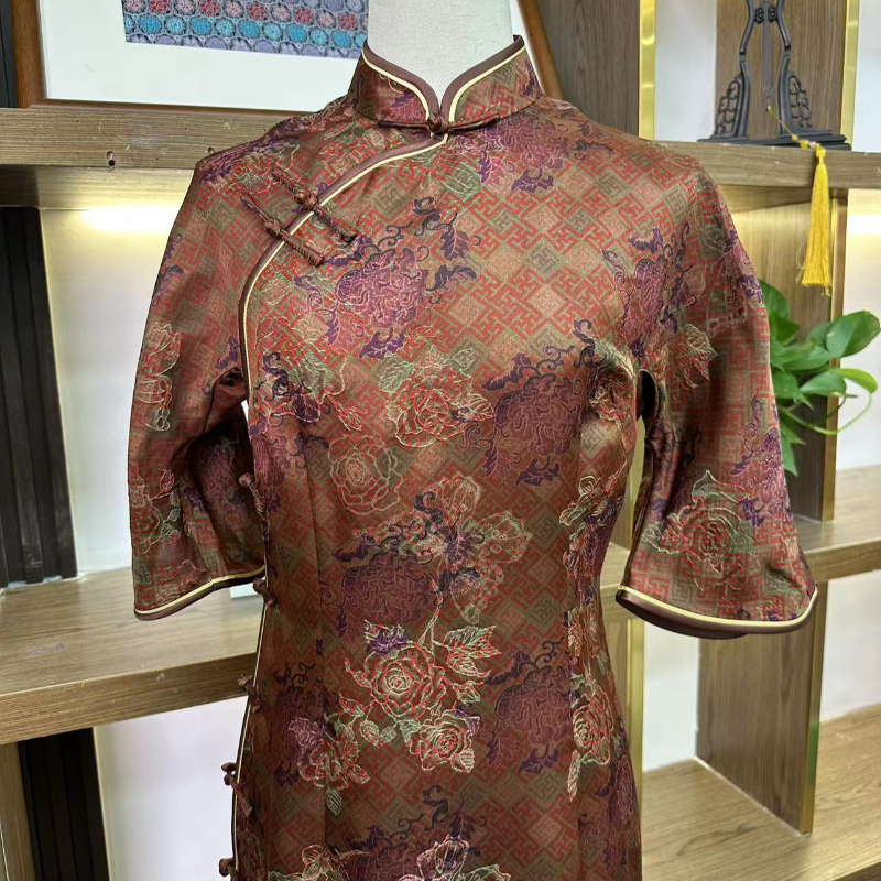 交织30桑蚕丝【蝶恋花香云纱荷叶袖修身旗袍