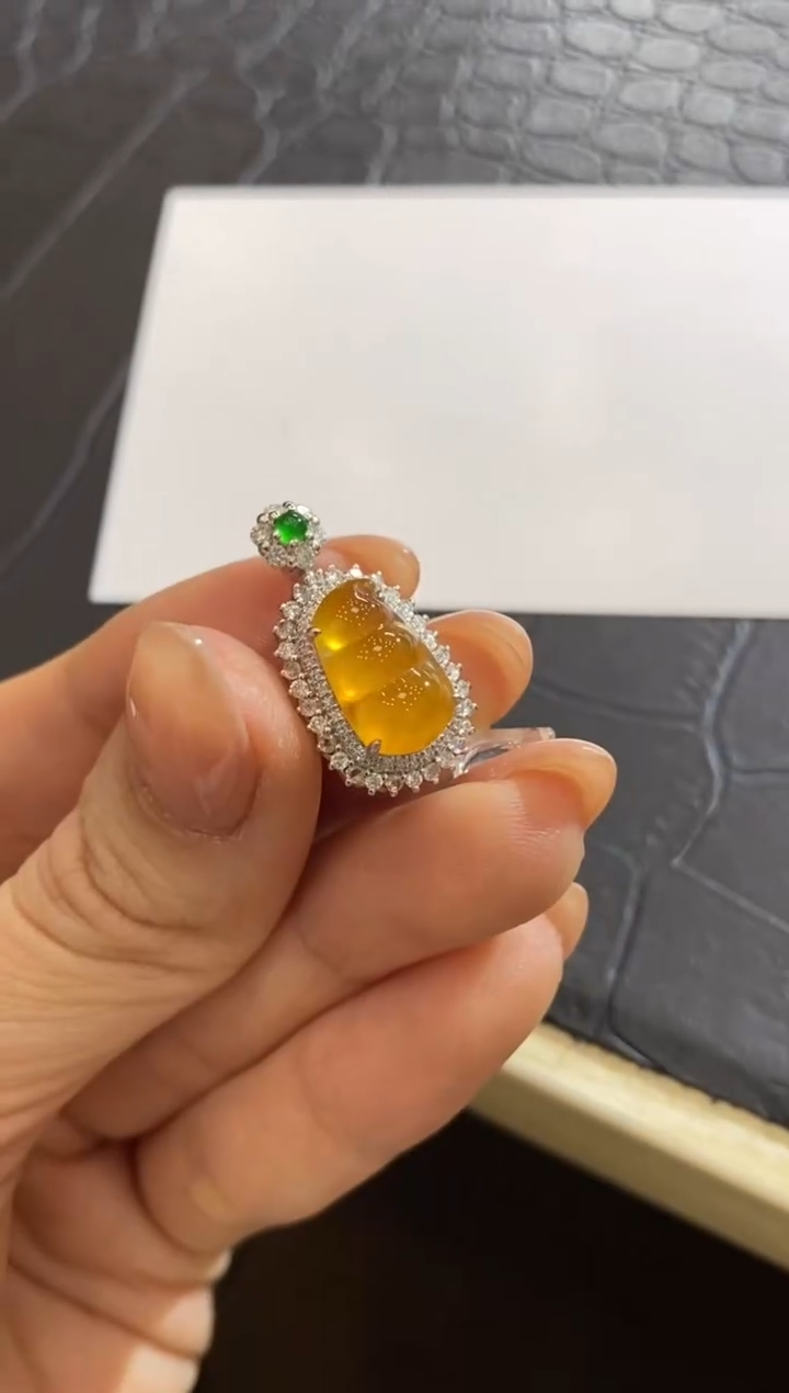 【闪购商品】翡翠颈饰18K金镶嵌收到货48小时鉴赏期（超时不退不换）