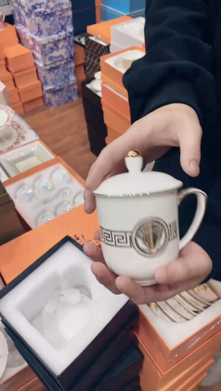 【闪购商品】杯鸿辉家品牌瓷器，京东包邮！