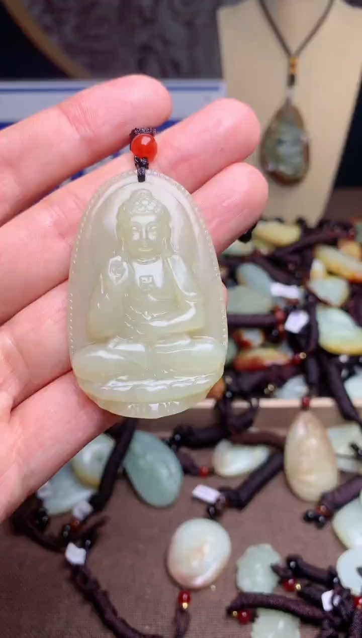 【闪购商品】和田玉颈饰未镶嵌1