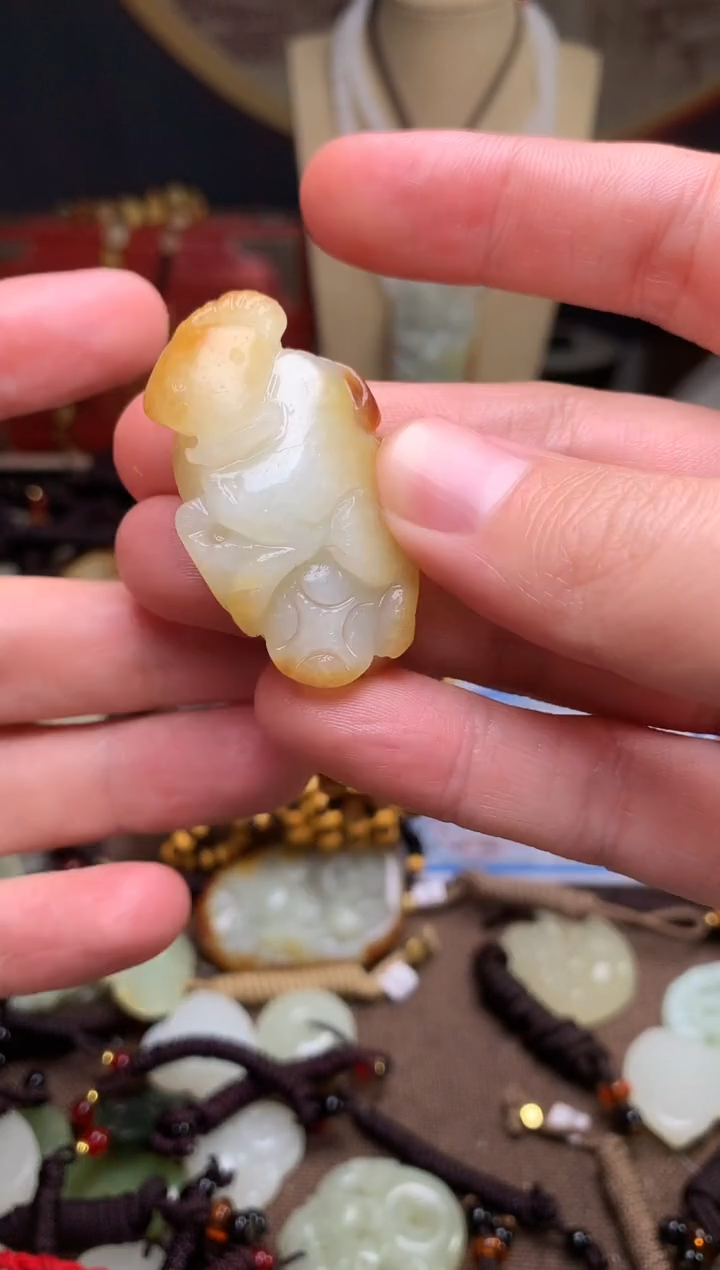 颈饰未镶嵌和田玉新疆料青海料清水和田玉吊坠