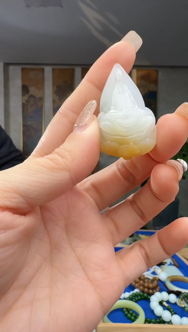 颈饰未镶嵌和田玉拍一发一