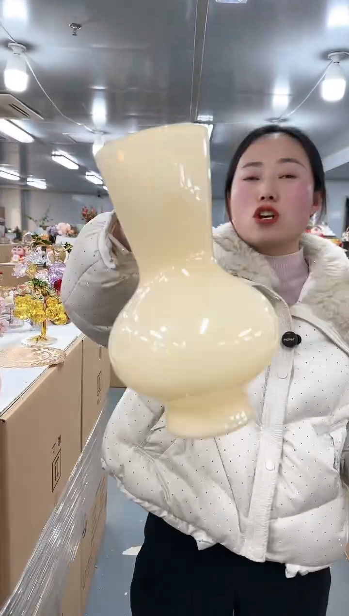 【闪购商品】无铅玻璃花间集0008