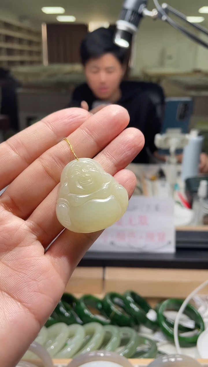 颈饰未镶嵌和田玉佛公多样性发货其一