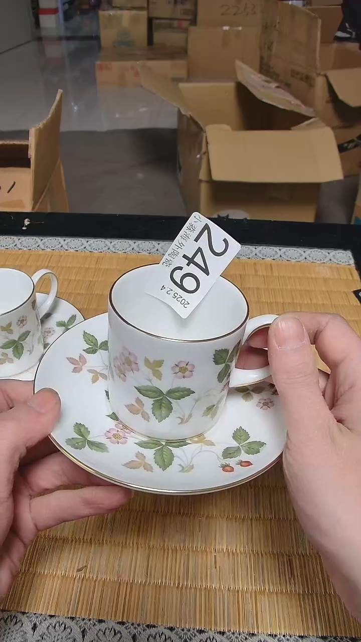 【闪购商品】杯小淼海外陶瓷工艺品