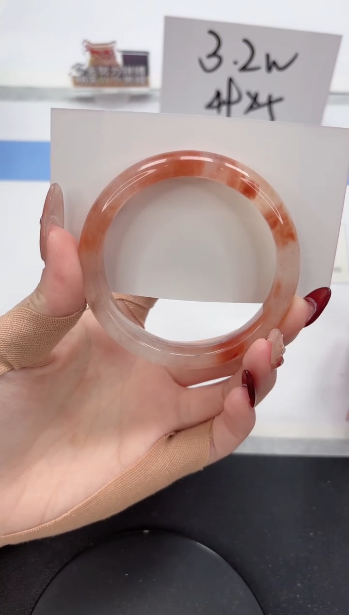 【闪购商品】石英质玉手镯未镶嵌A53-58