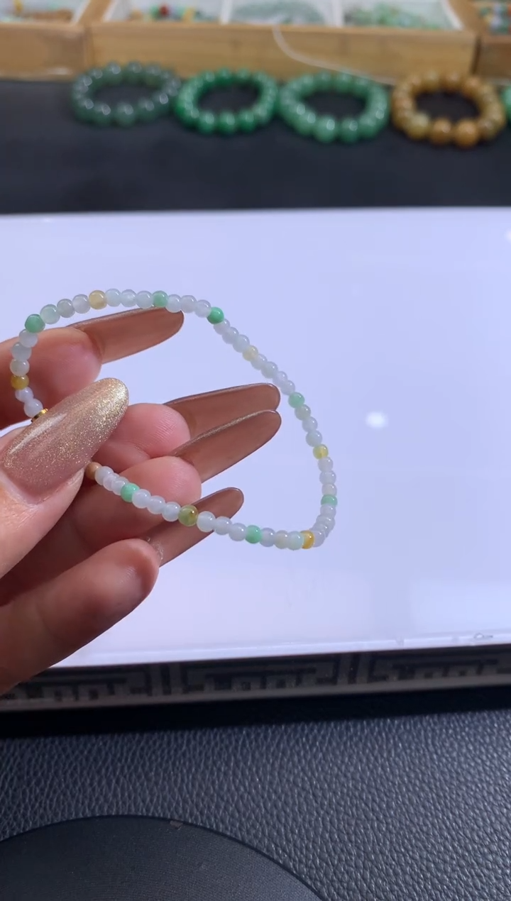 【闪购商品】翡翠手链未镶嵌翡翠