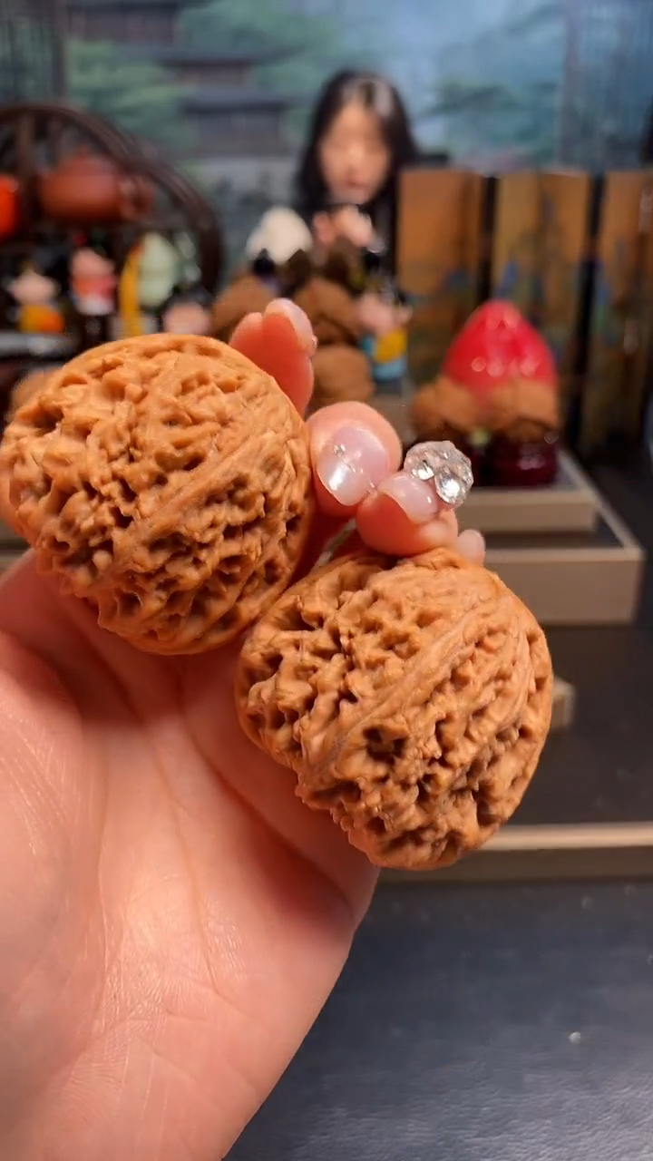 【闪购商品】文玩核桃吊坠K352南疆石44