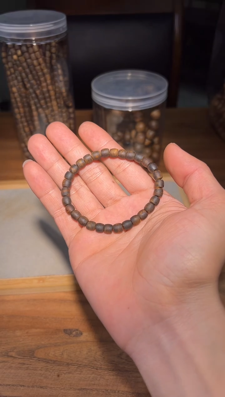 沉香沉香碎屑732号沉水张勺子06鼓珠单圈碎屑香粉多样性发一5