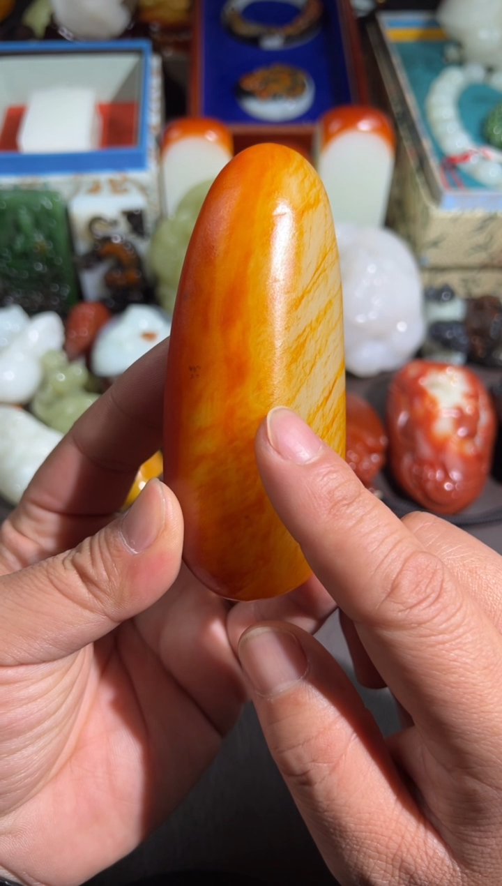 未镶嵌和田玉把件秋****.和田玉