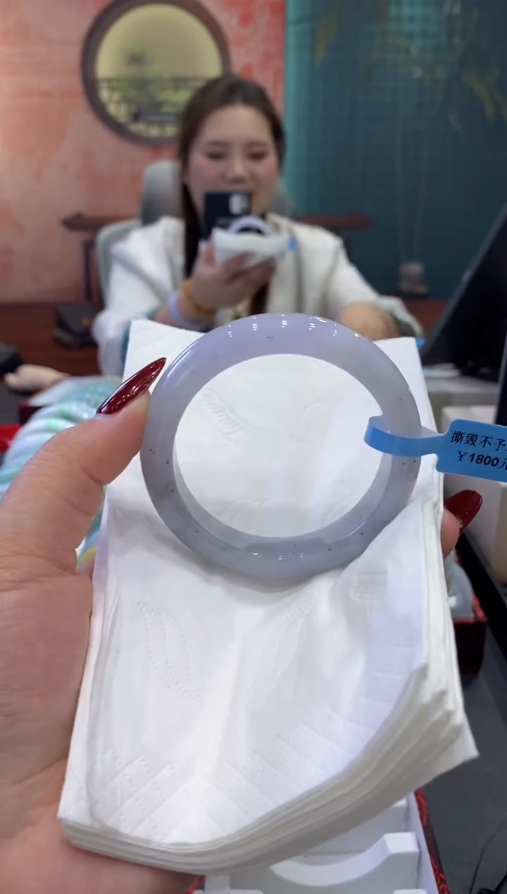 【闪购商品】翡翠手镯未镶嵌多人00012994