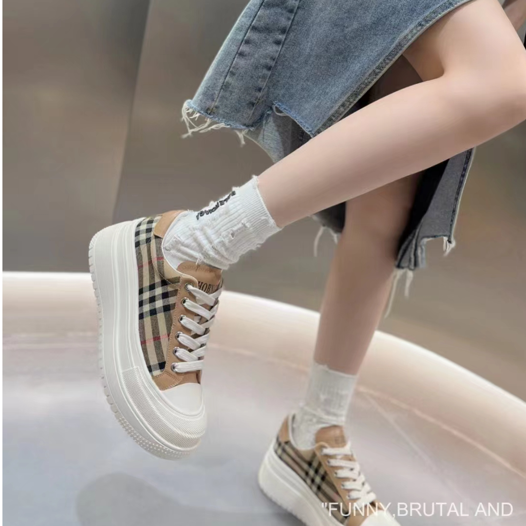 2025女新款真皮拼色格子时尚休闲百搭舒适松糕厚底鞋贝壳圆头女鞋