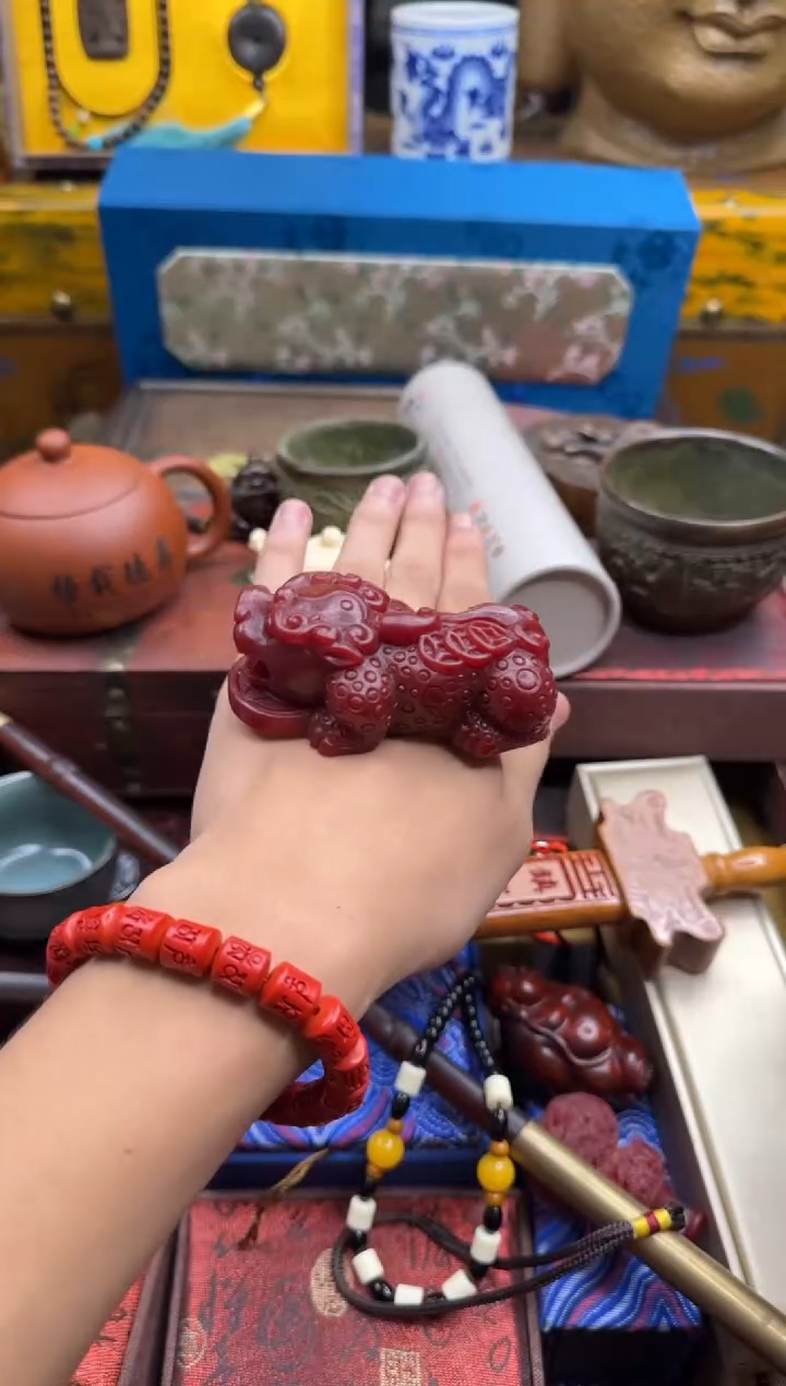 木主播精品链接—————————龙涎香貔貅