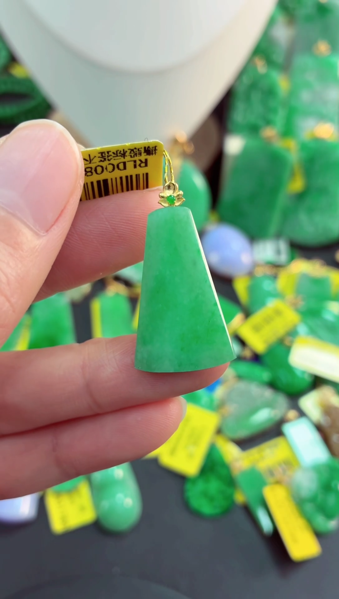 吊坠(不含链)18K金镶嵌翡翠天然缅甸翡翠A货