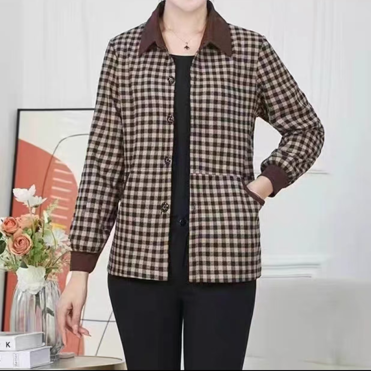 793-轻职风荷叶裙格子厚款中老年女装中年风衣长袖中老年显瘦外套