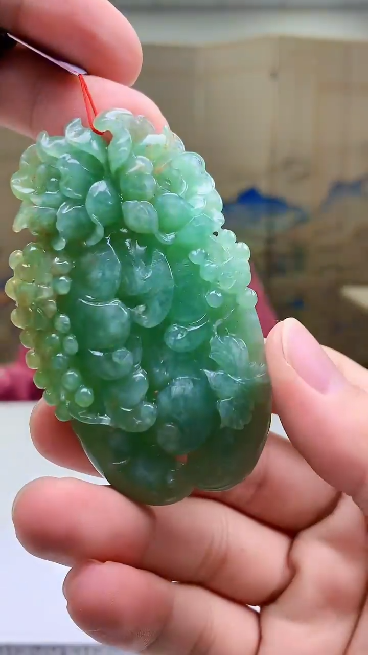 【闪购商品】定制翡翠未镶嵌4852bb-毛货挂件赠珠链