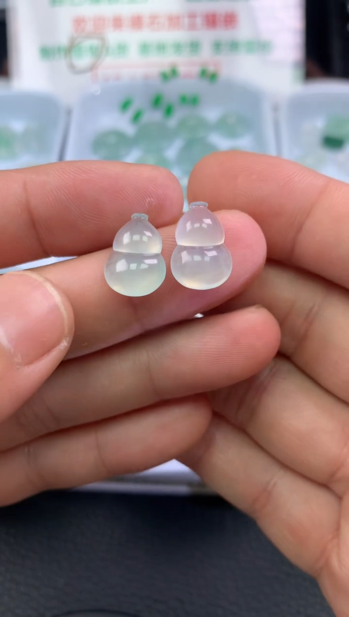 【闪购商品】定制翡翠未镶嵌葫芦