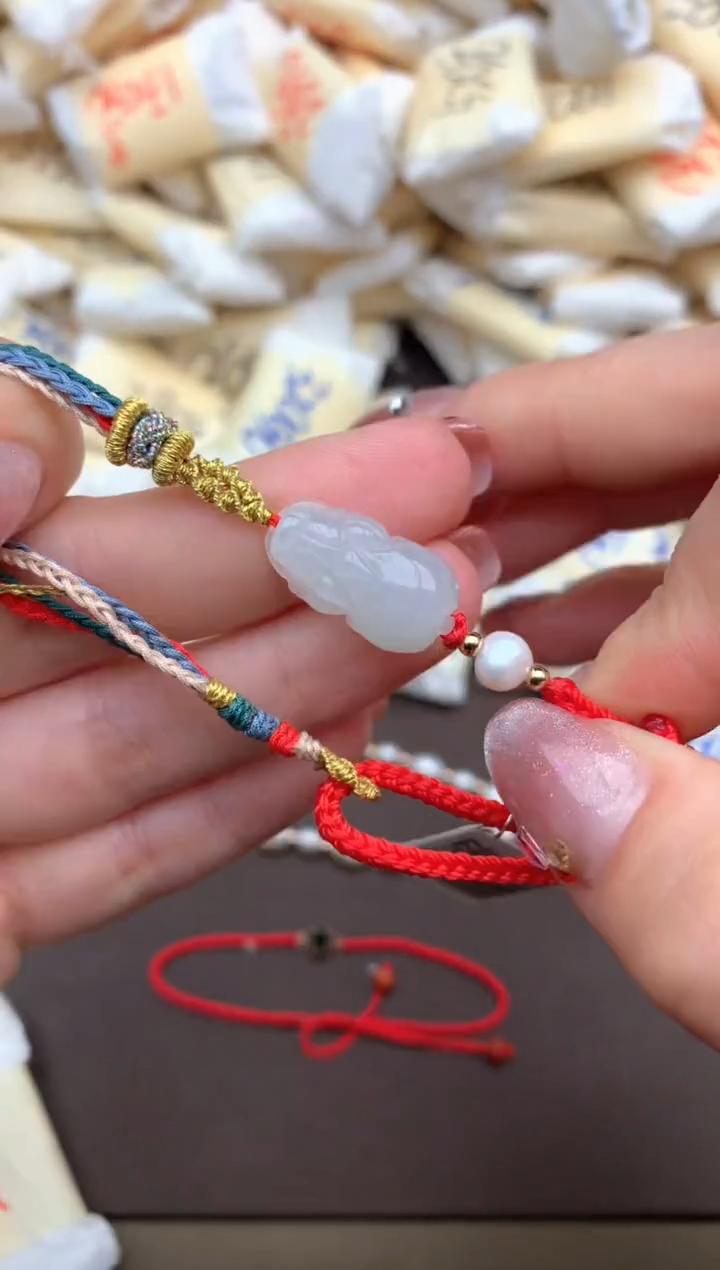 【闪购商品】翡翠手绳未镶嵌一