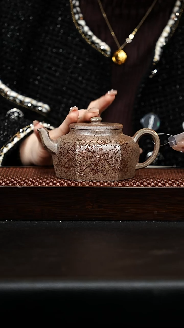 紫砂茶宠六方德钟