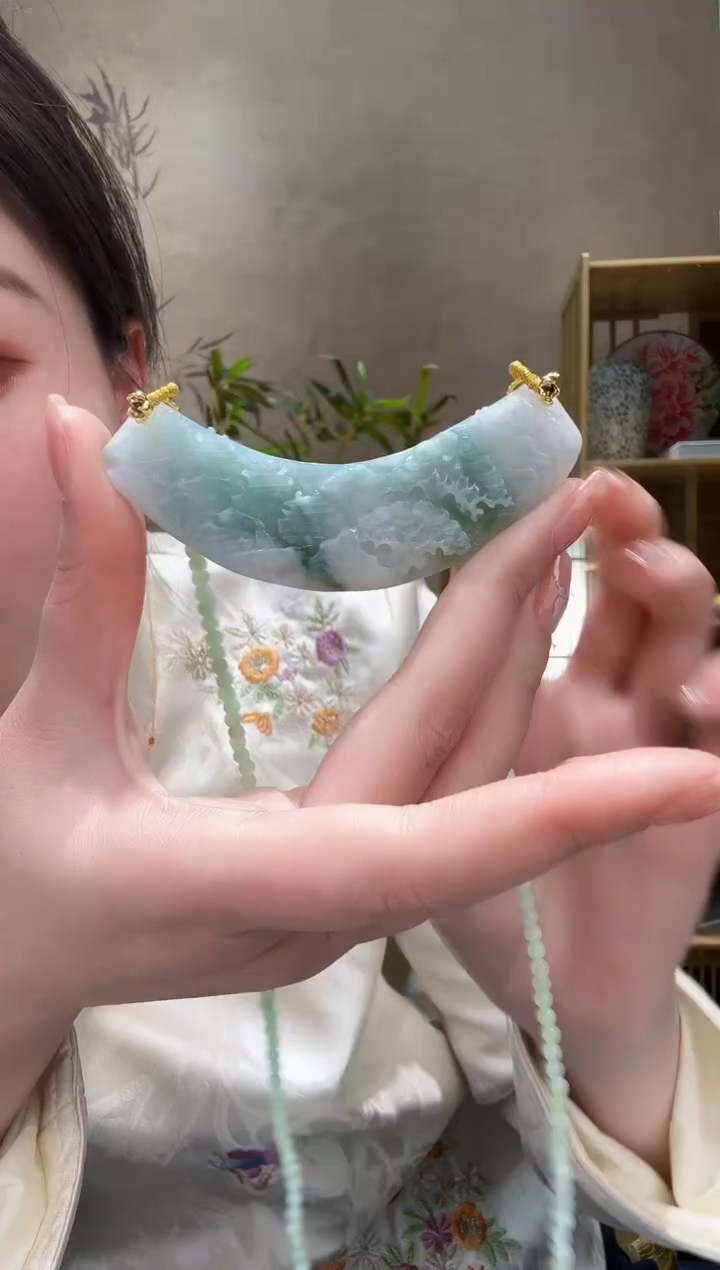 【闪购商品】翡翠颈饰未镶嵌吊坠