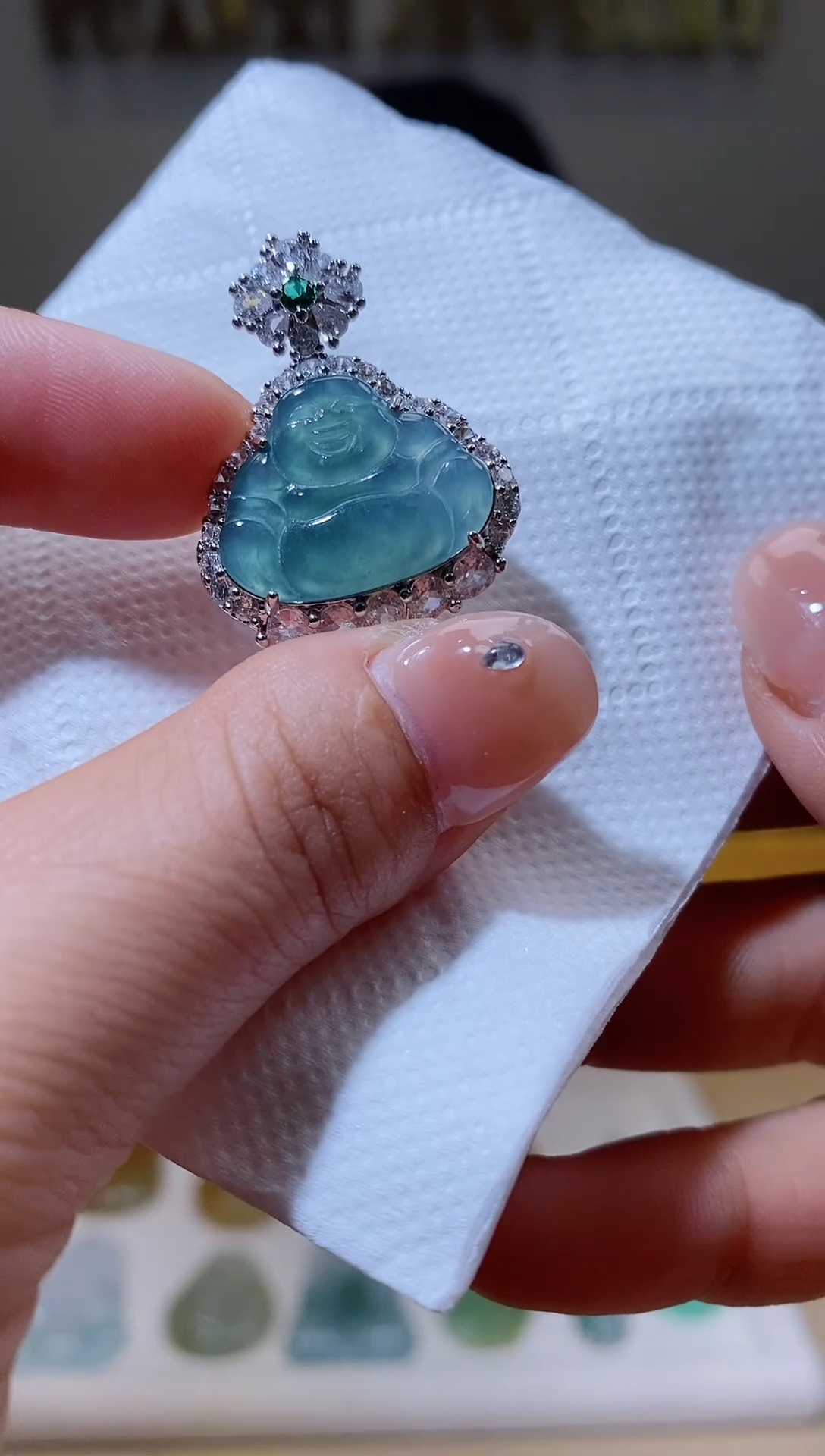 【闪购商品】翡翠颈饰合金天然A货翡翠佛公吊坠