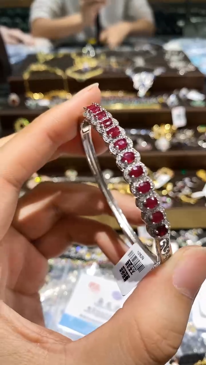 【闪购商品】红宝石手镯银S925镶嵌手镯