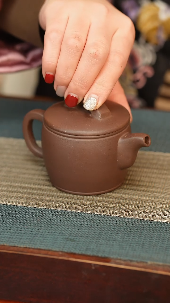 【闪购商品】喀左紫砂原矿手工制作毫升