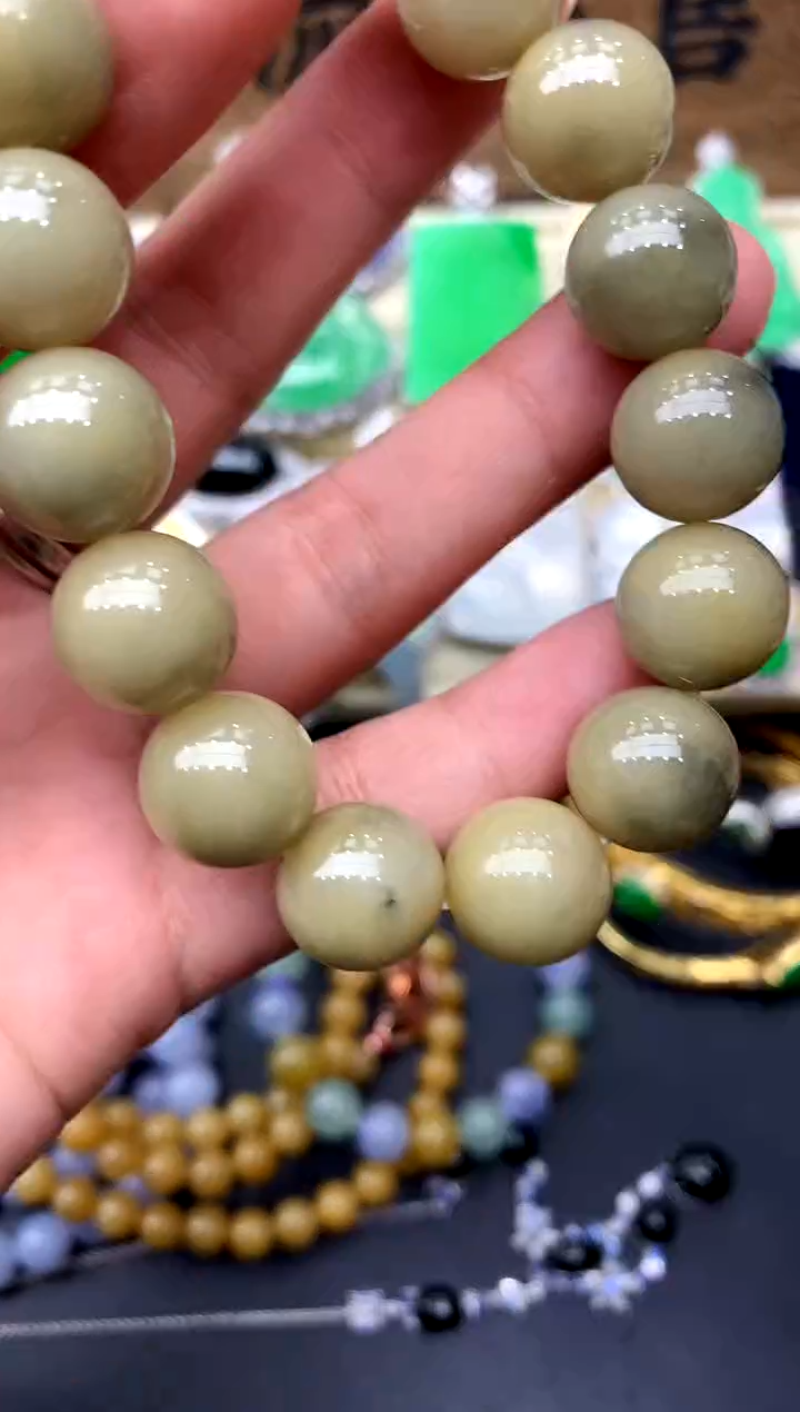 【闪购商品】翡翠手串未镶嵌84-中国好珍宝