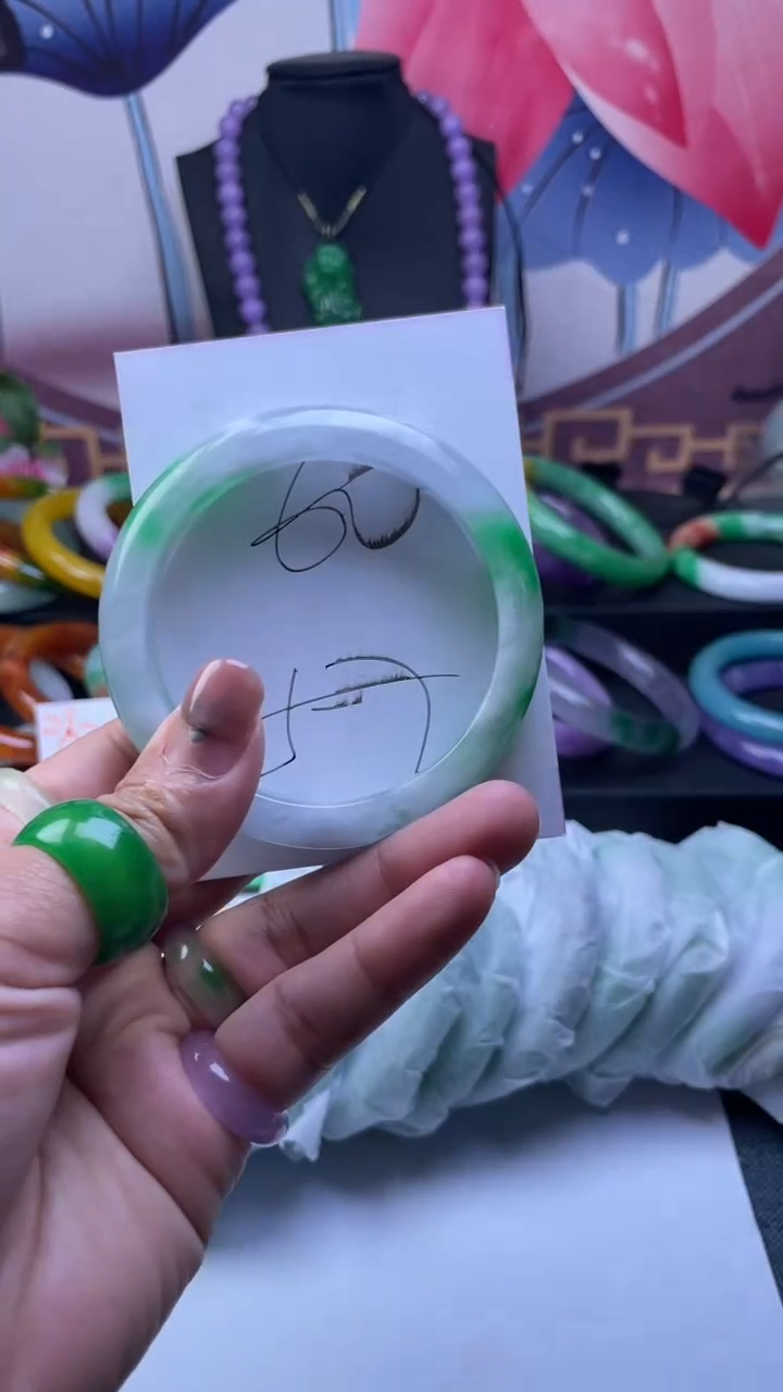 非金属仿水晶手镯