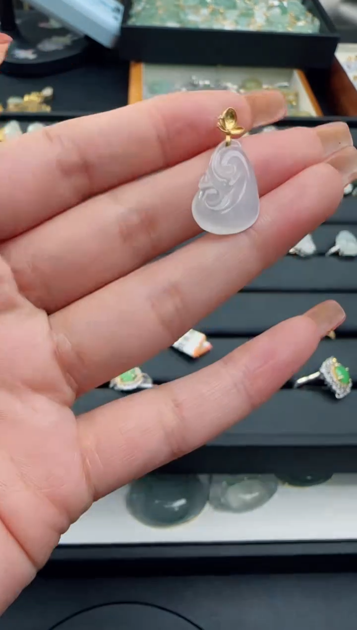 【闪购商品】翡翠颈饰18K金镶嵌TZG0118088