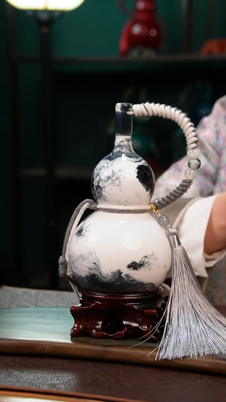 【闪购商品】E784热水酒葫芦 一物一拍