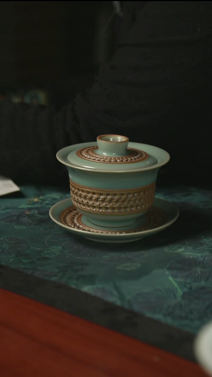 元宝盖碗 仿古 支钉 开片  一级品 150毫升 