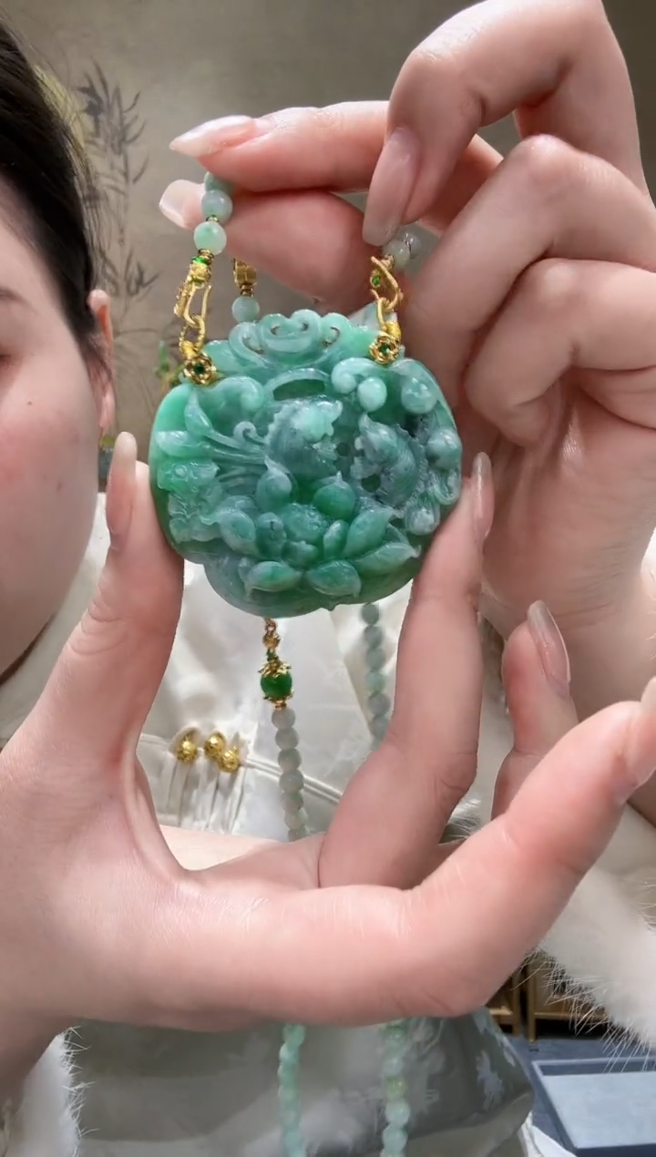 【闪购商品】翡翠颈饰未镶嵌吊坠