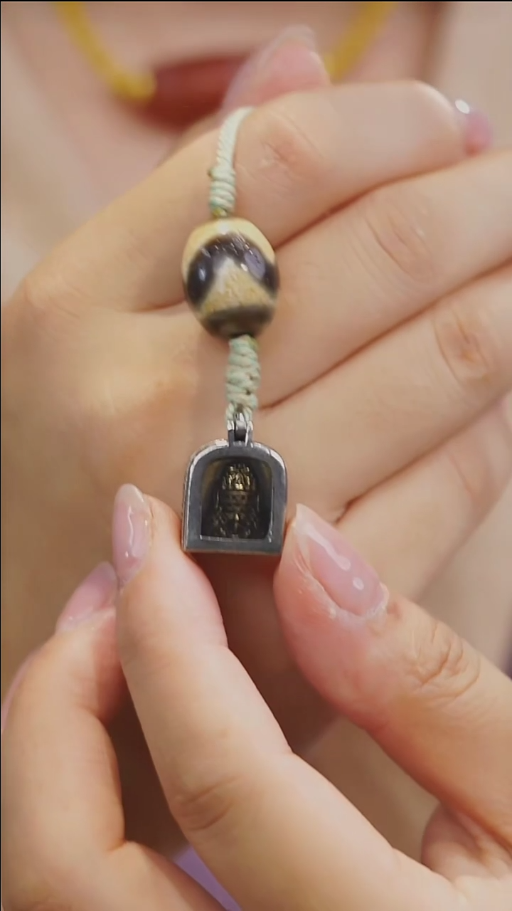 【闪购商品】玛瑙/玉髓挂件未镶嵌多样性发其一