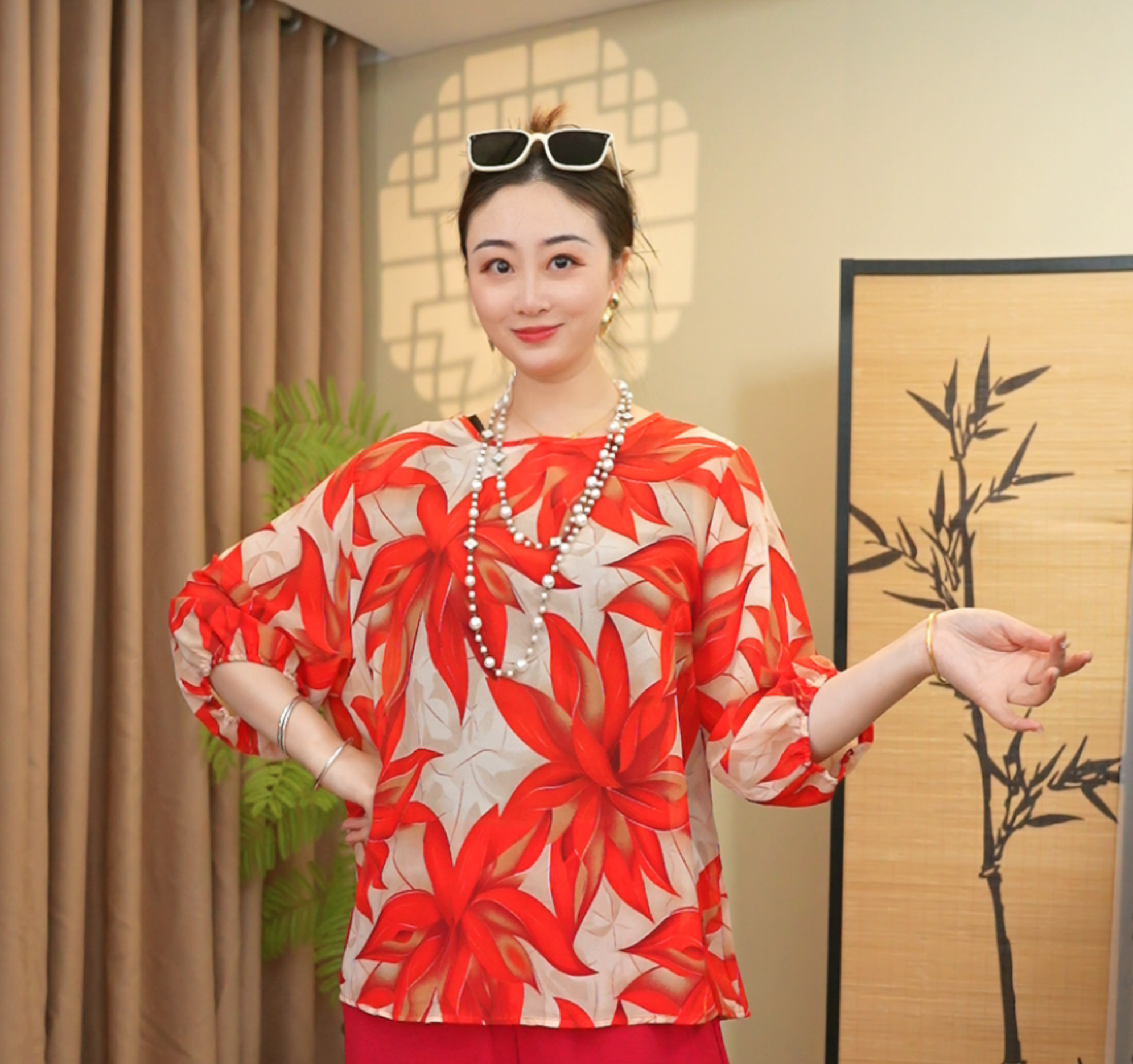 144/时尚百搭气质休闲夏季宽松设计师圆领印花套头女上衣