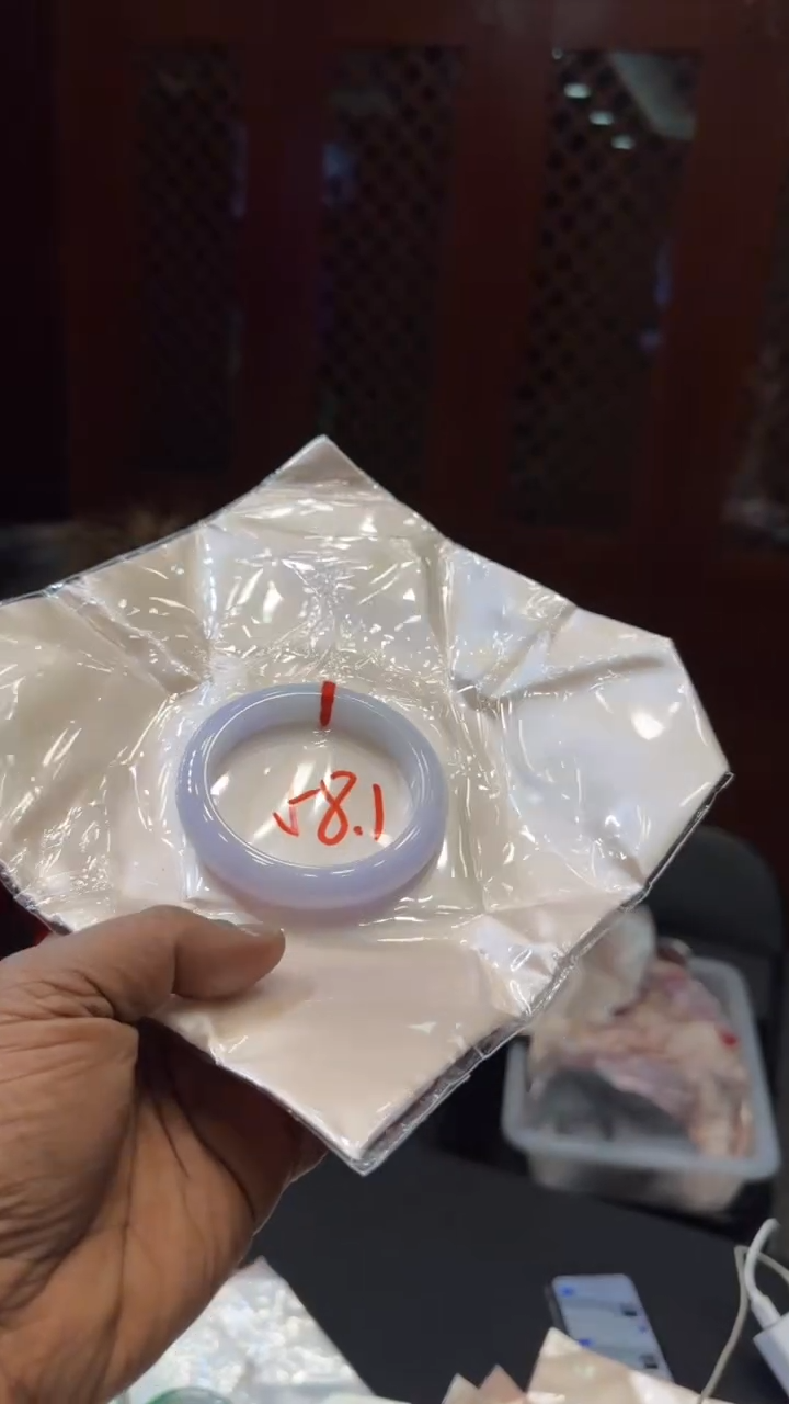 【闪购商品】翡翠手镯未镶嵌手镯