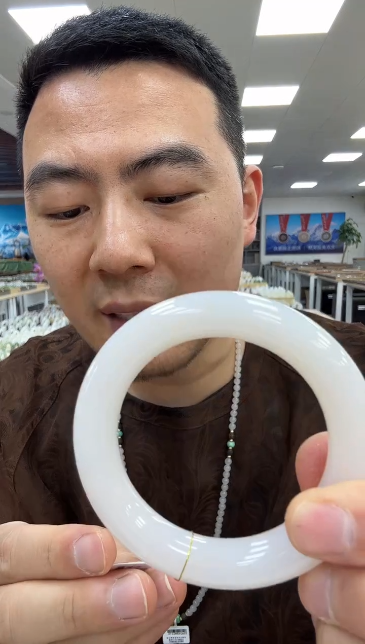 未镶嵌手镯和田玉55-56  840