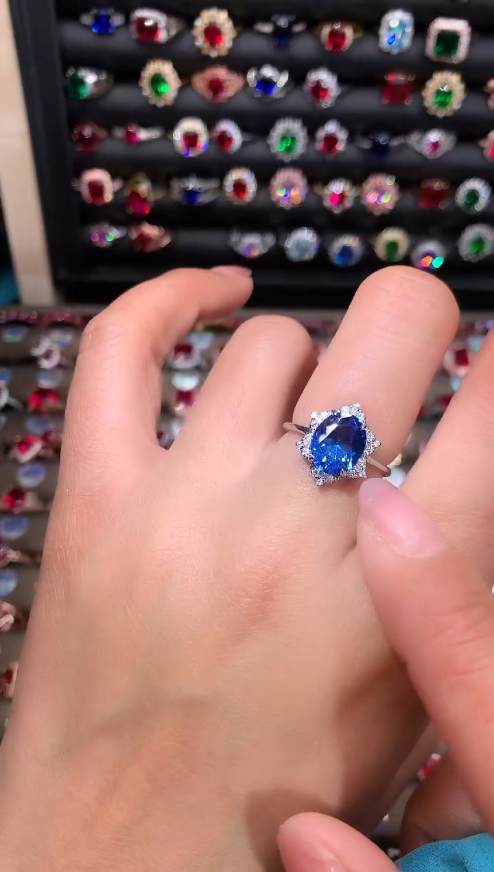 【闪购商品】蓝宝石戒指银S925镶嵌矢车菊810