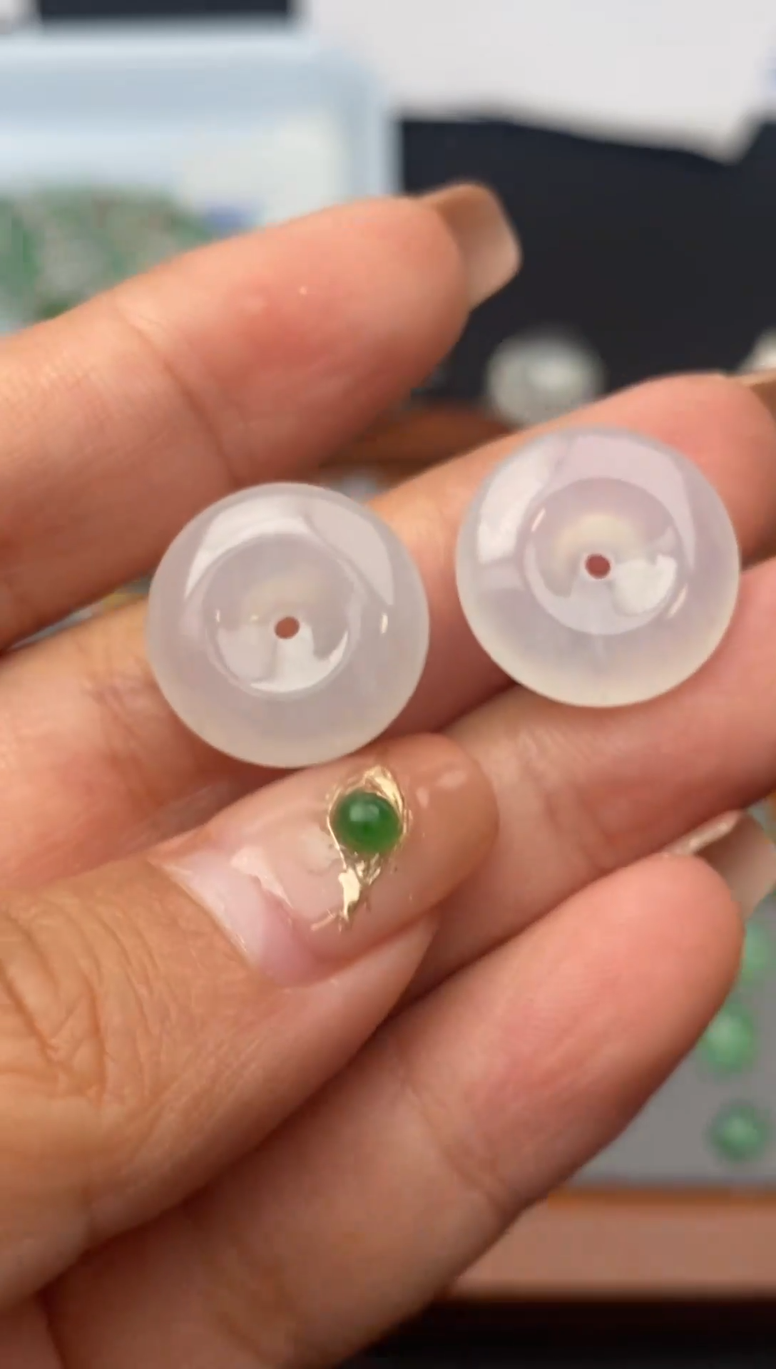 【闪购商品】翡翠挂件未镶嵌平安扣