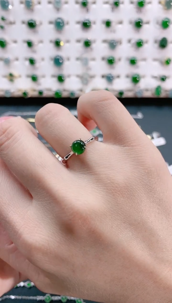 【闪购商品】翡翠戒指银S925镶嵌天然翡翠