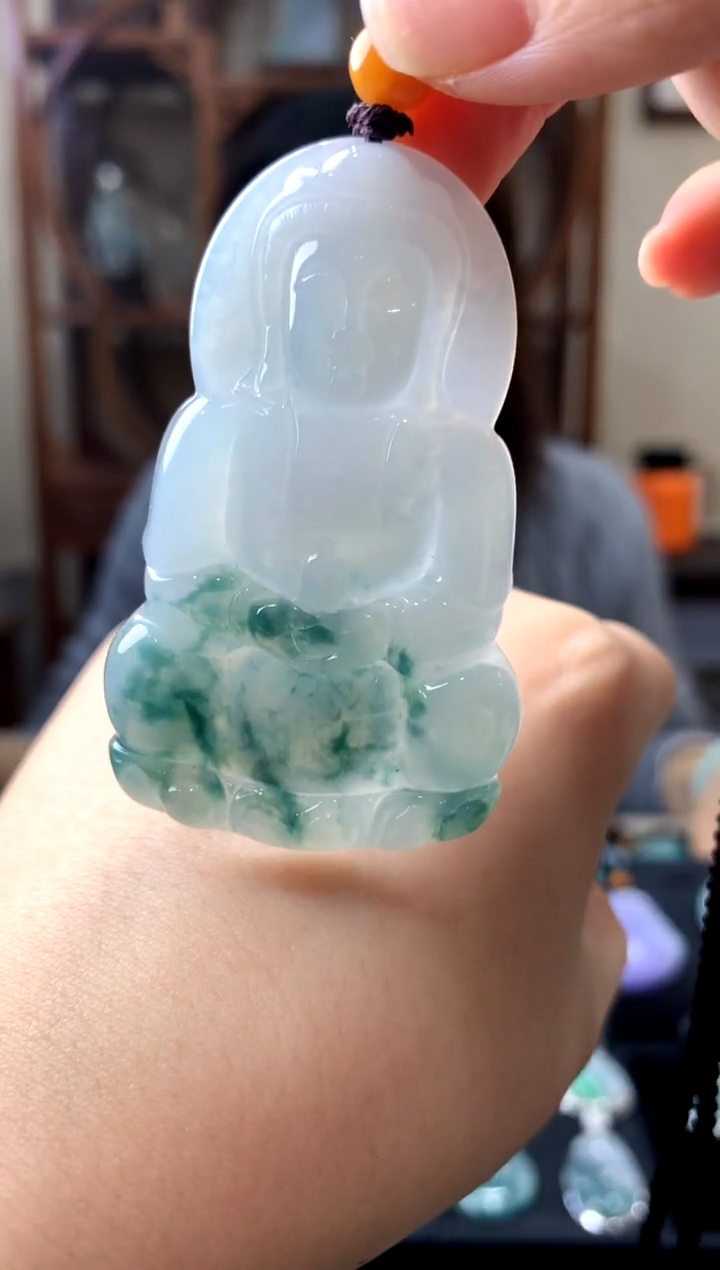 吊坠(不含链)未镶嵌翡翠观音