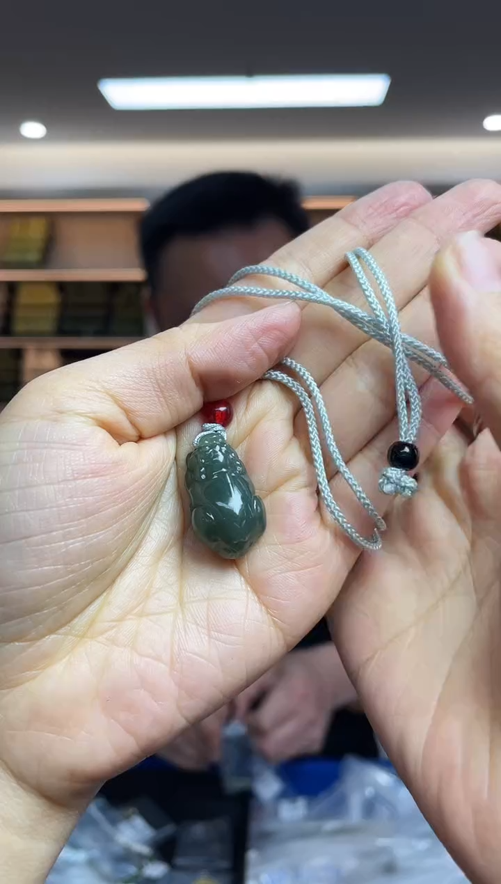 【闪购商品】和田玉·未镶嵌多样性发一件