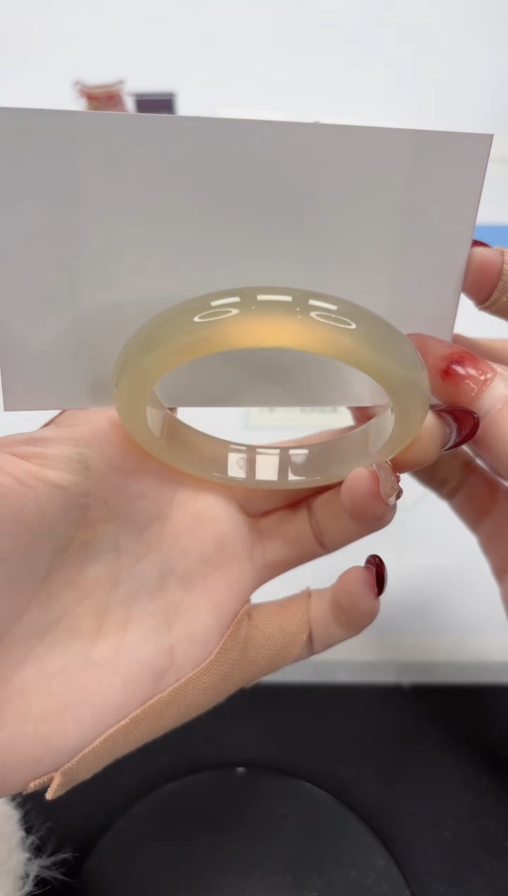 【闪购商品】石英质玉手镯未镶嵌A219-50.6