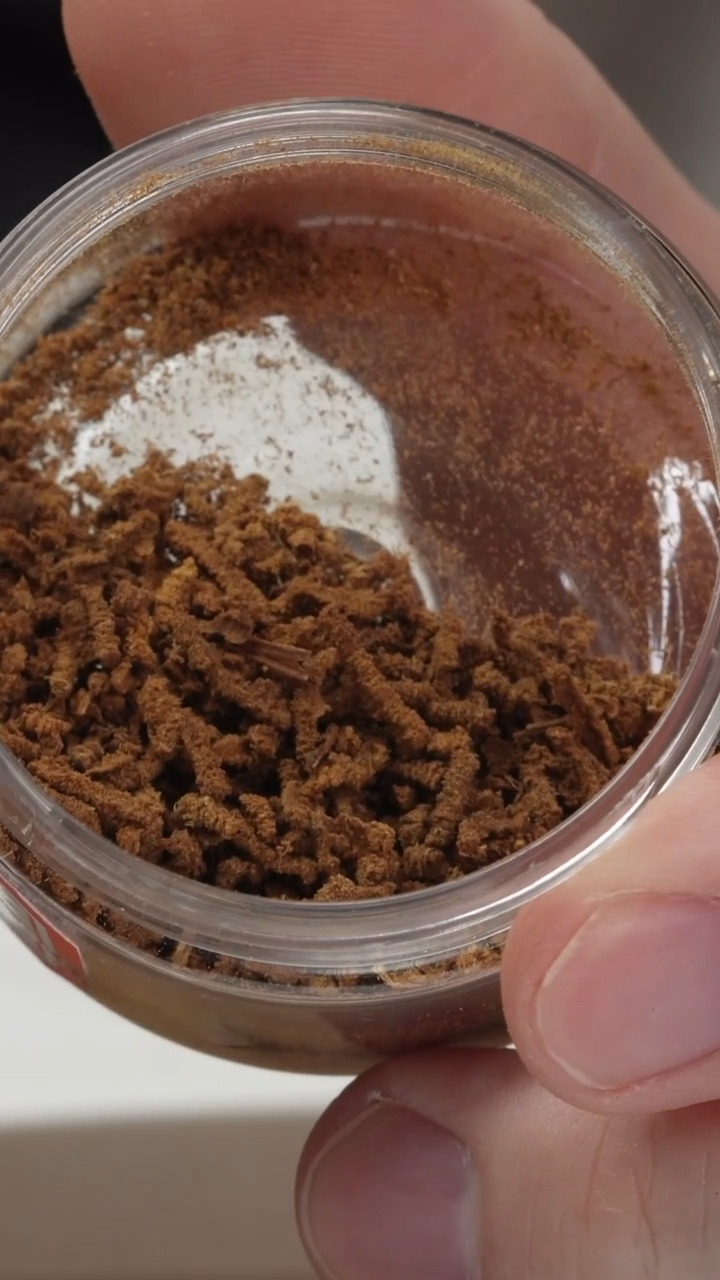 沉香沉香碎屑0802-金三车珠粗粉，重2克（粗粉）