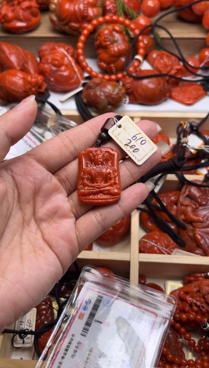 【闪购商品】南红玛瑙珠宝奇石未镶嵌610