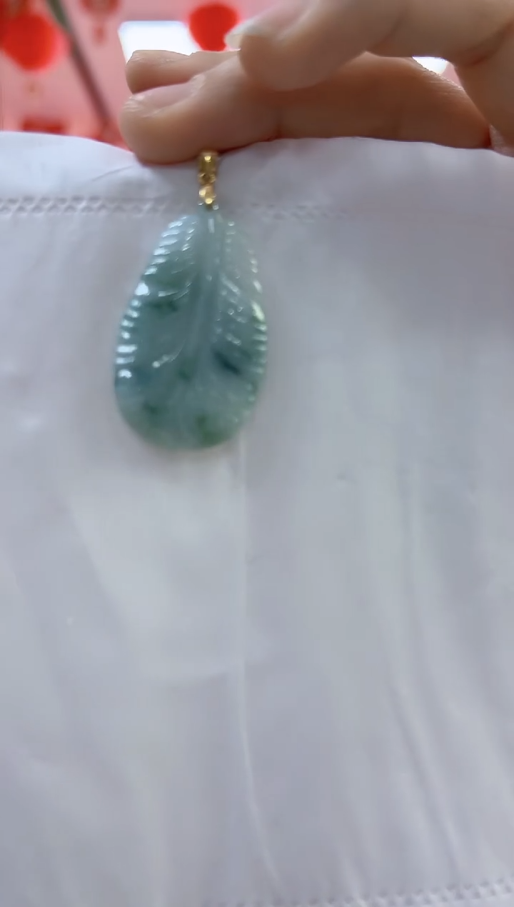 【闪购商品】翡翠颈饰未镶嵌孤品叶子