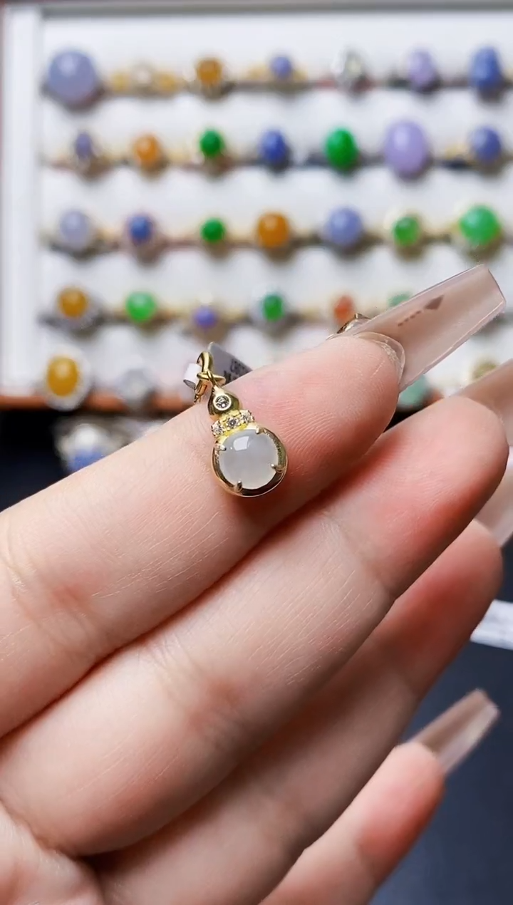 银S925镶嵌戒指翡翠1200