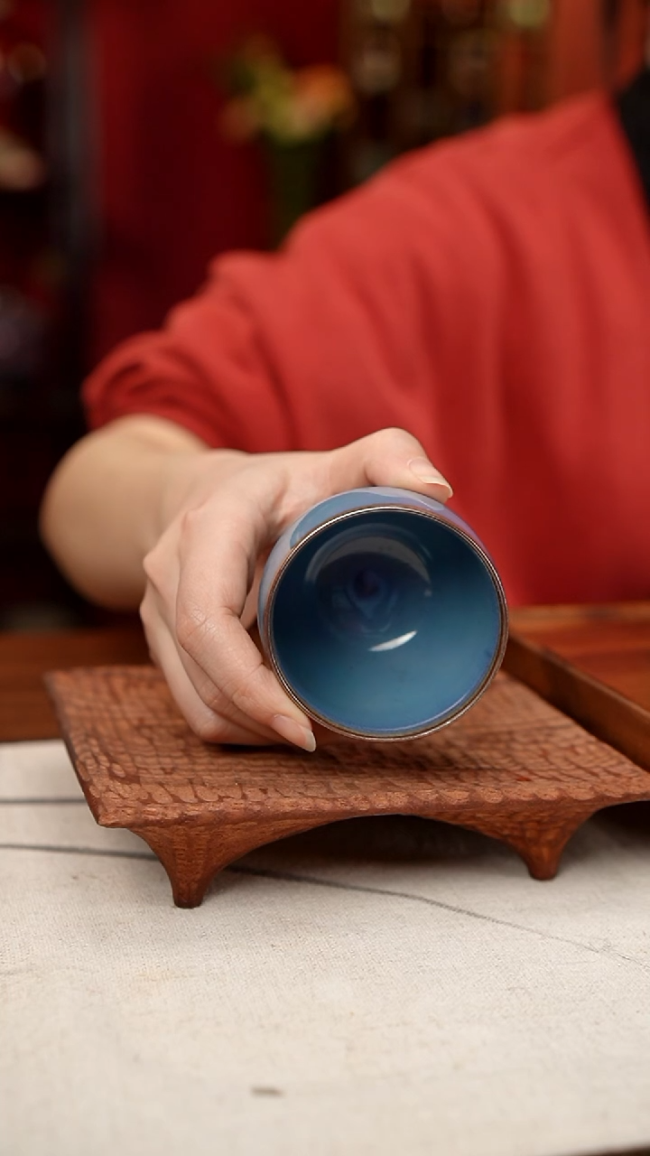 【闪购商品】摆件小师妹-钧瓷-信任